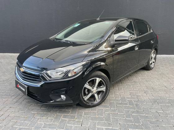 CHEVROLET ONIX 1.4 MPFI LTZ 8V FLEX 4P AUTOMÁTICO CHEVROLET ONIX 1.4 MPFI LTZ 8V FLEX 4P AUTOMÁTICO